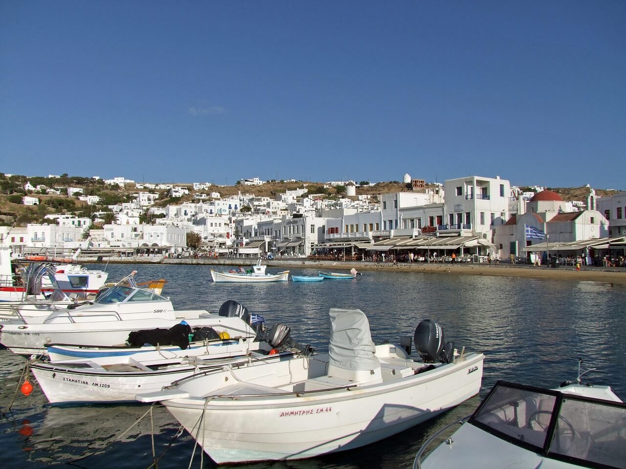 Νησιά και Υποδομές: Ανάμεσα στο παλιό και το ανεκπλήρωτο
